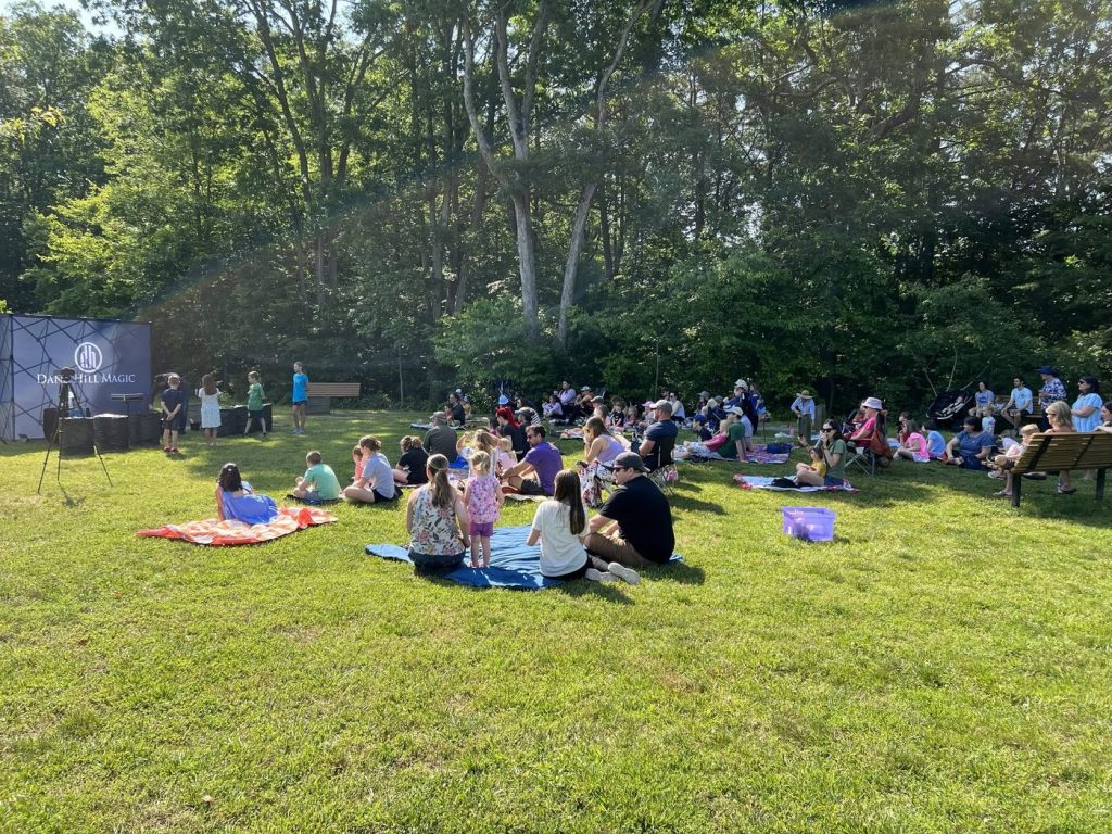 Dana Hill’s magic show at Fairview Park